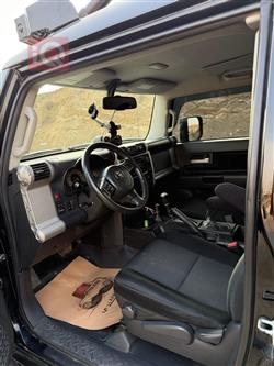 تويوتا إف جي كروزر